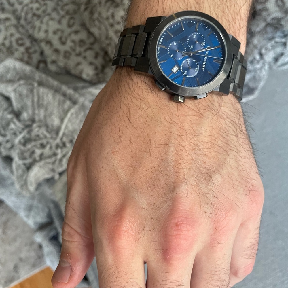 Burberry Watch- great condition!